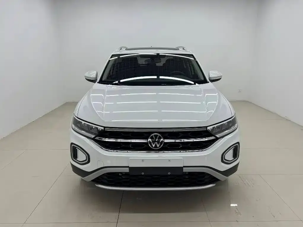 Volkswagen T-Roc — фото 2