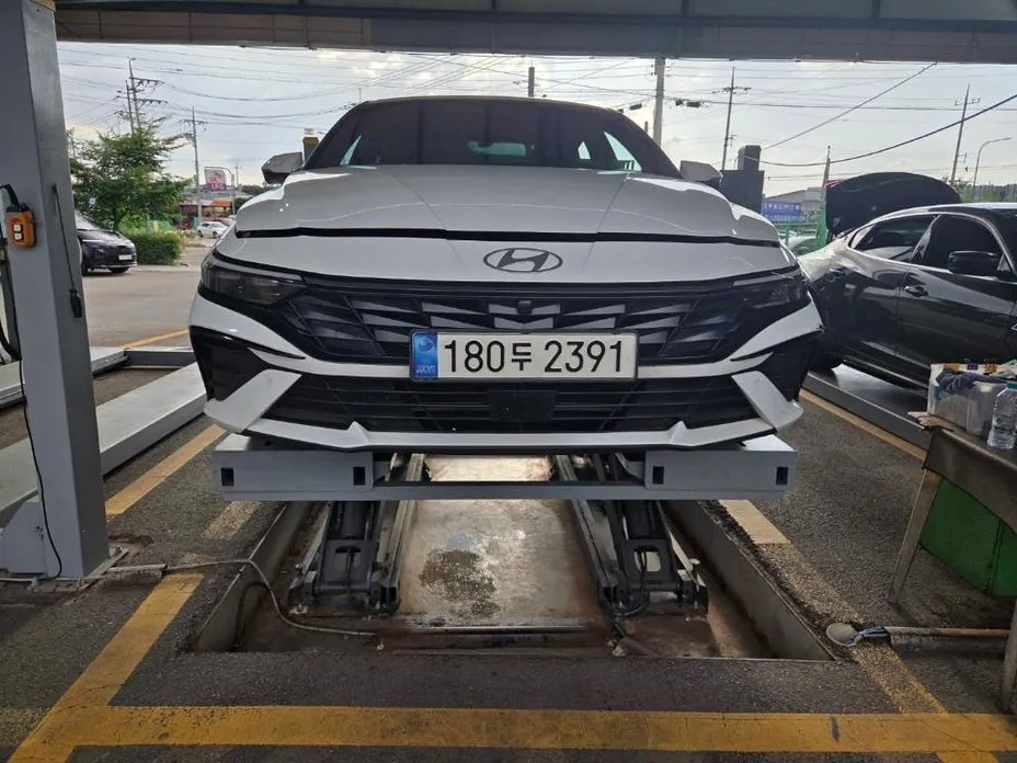 Hyundai AVANTE — фото 1
