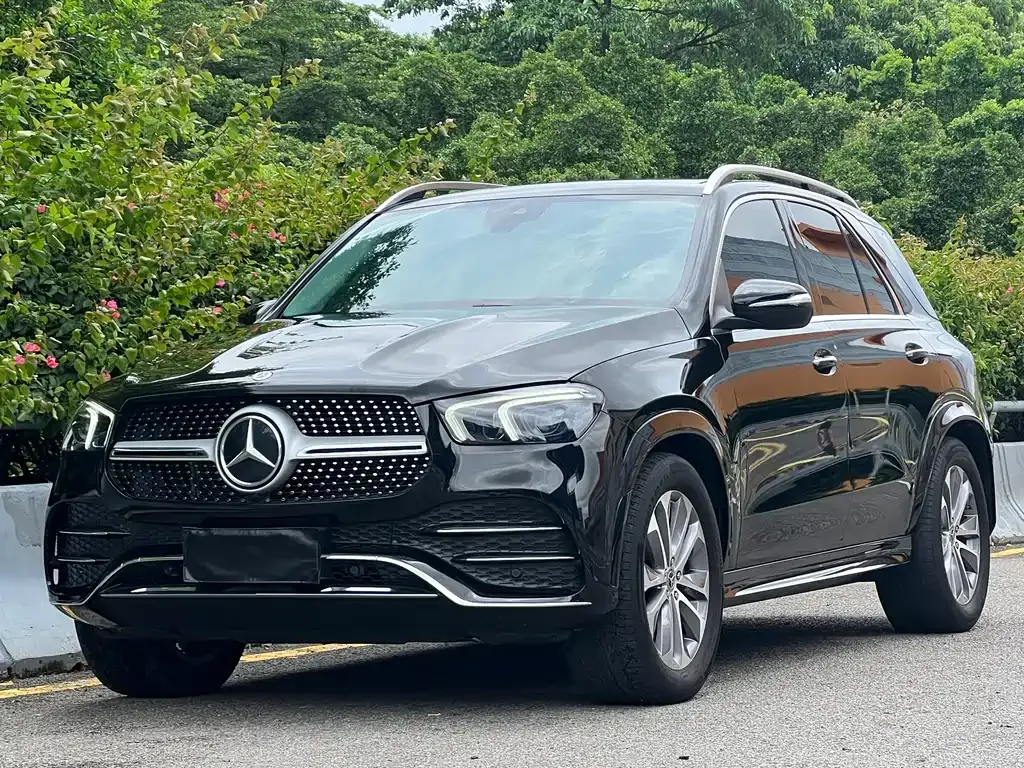 Mercedes-Benz GLE (Import) — фото 1