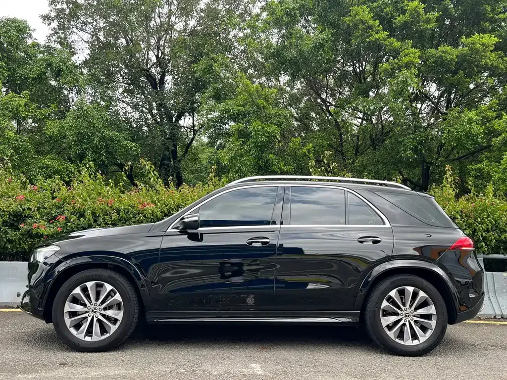 Mercedes-Benz GLE (Import) — фото 10