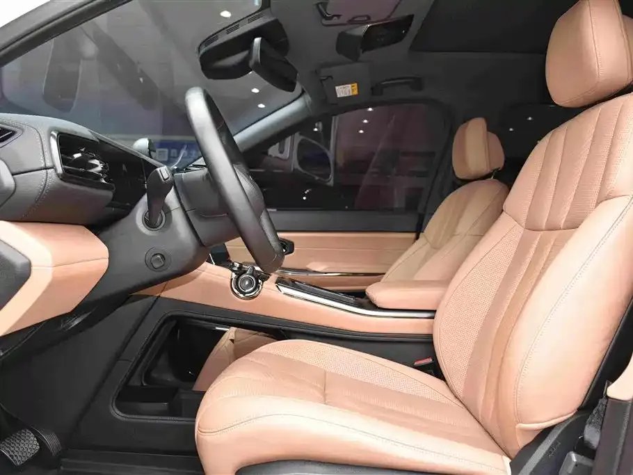 NIO ES8 — фото 9