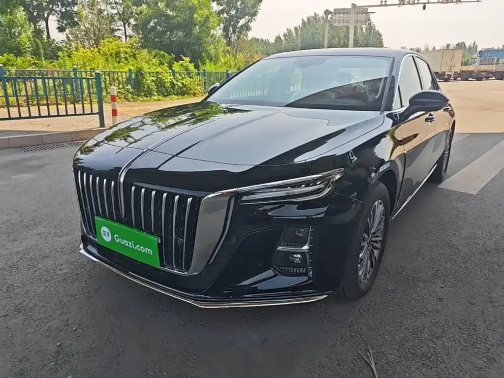 Hongqi H5 — фото 10