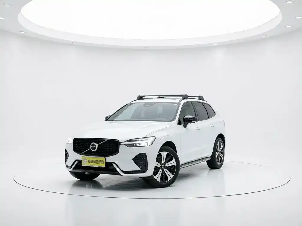 Volvo XC60 — фото 1