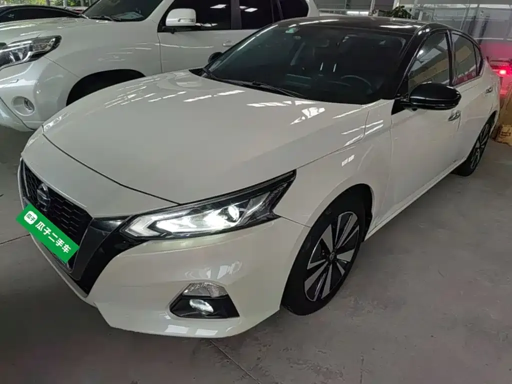 Nissan Teana — фото 2