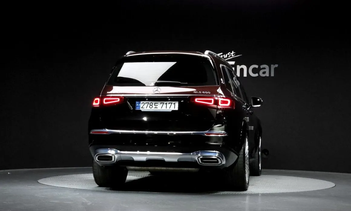 Mercedes-Benz GLS-Class — фото 6