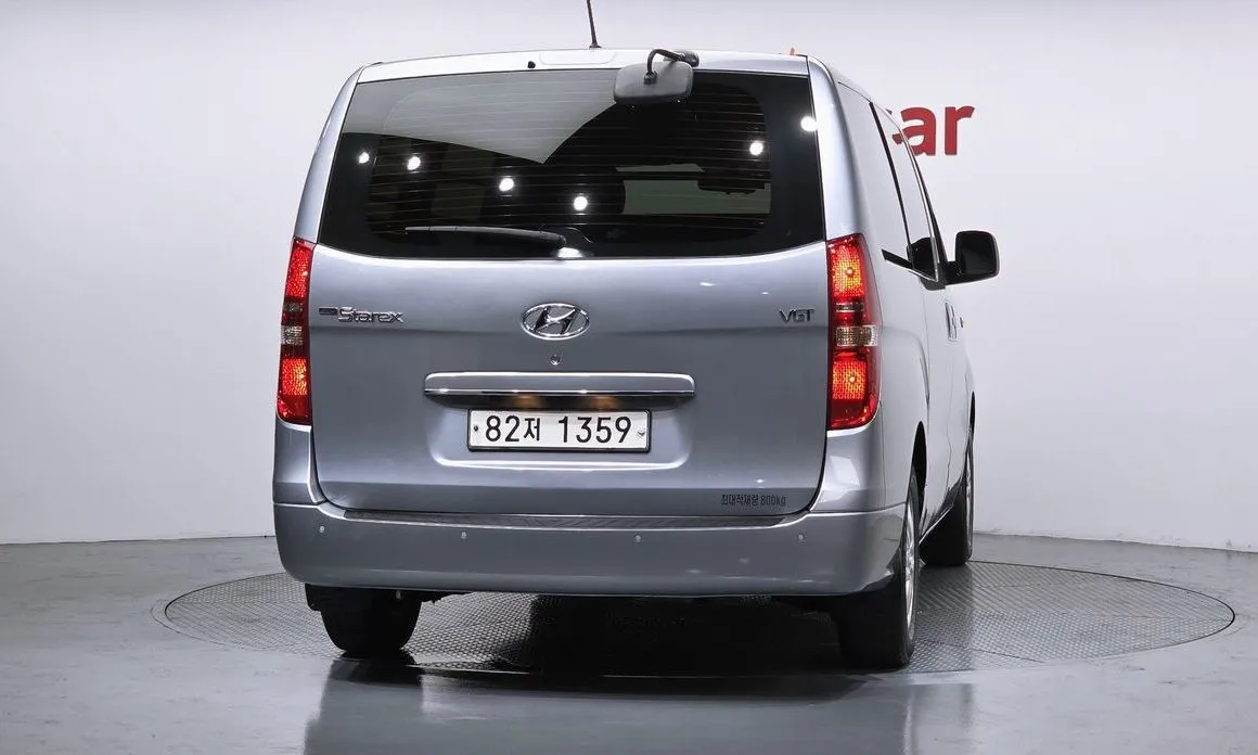 Hyundai Starex — фото 7
