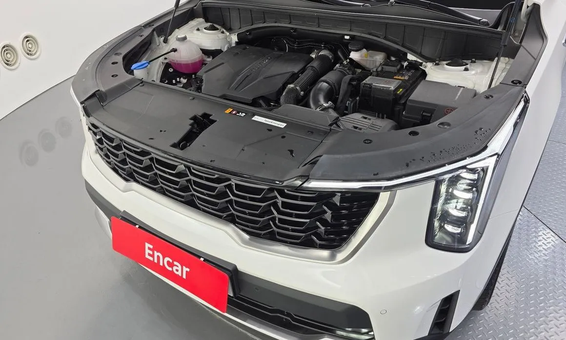 Kia Sorento — фото 9