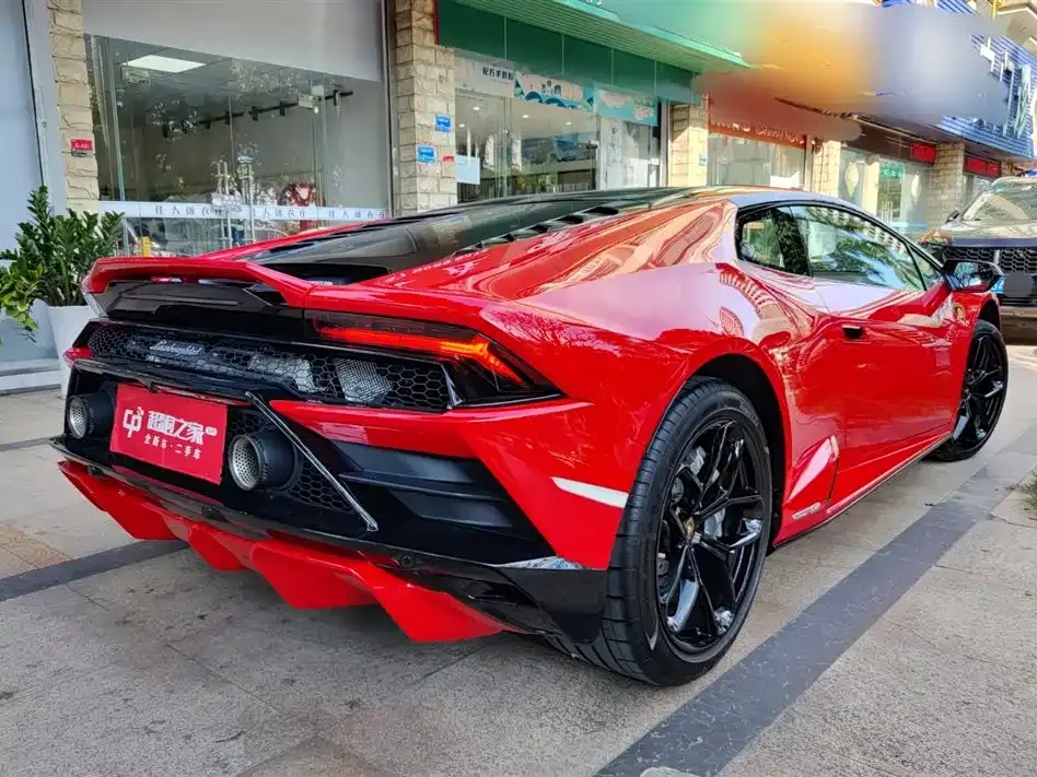 Lamborghini Huracan — фото 9