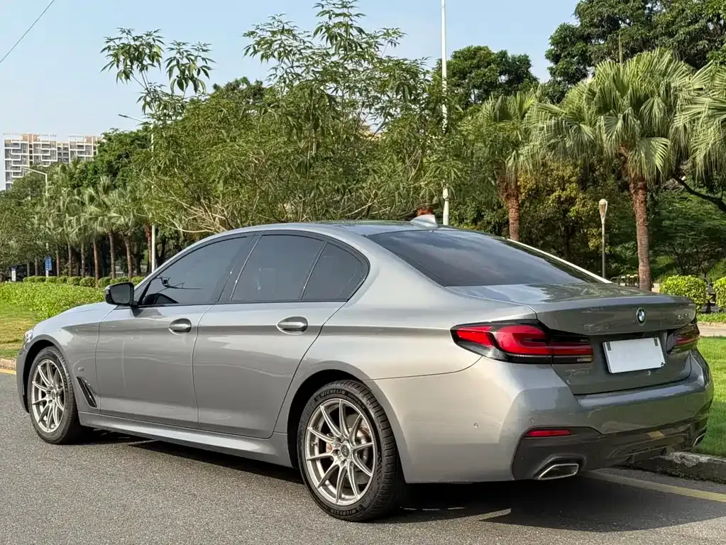 BMW 5 Series (Import) — фото 7