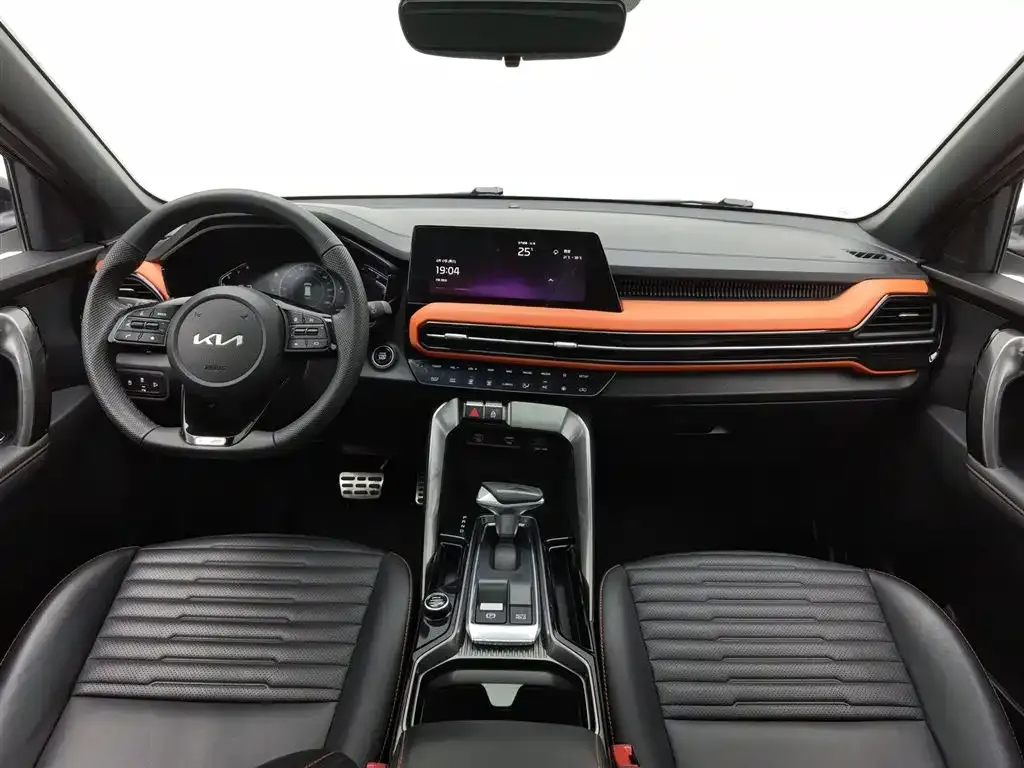 Kia Sportage — фото 10