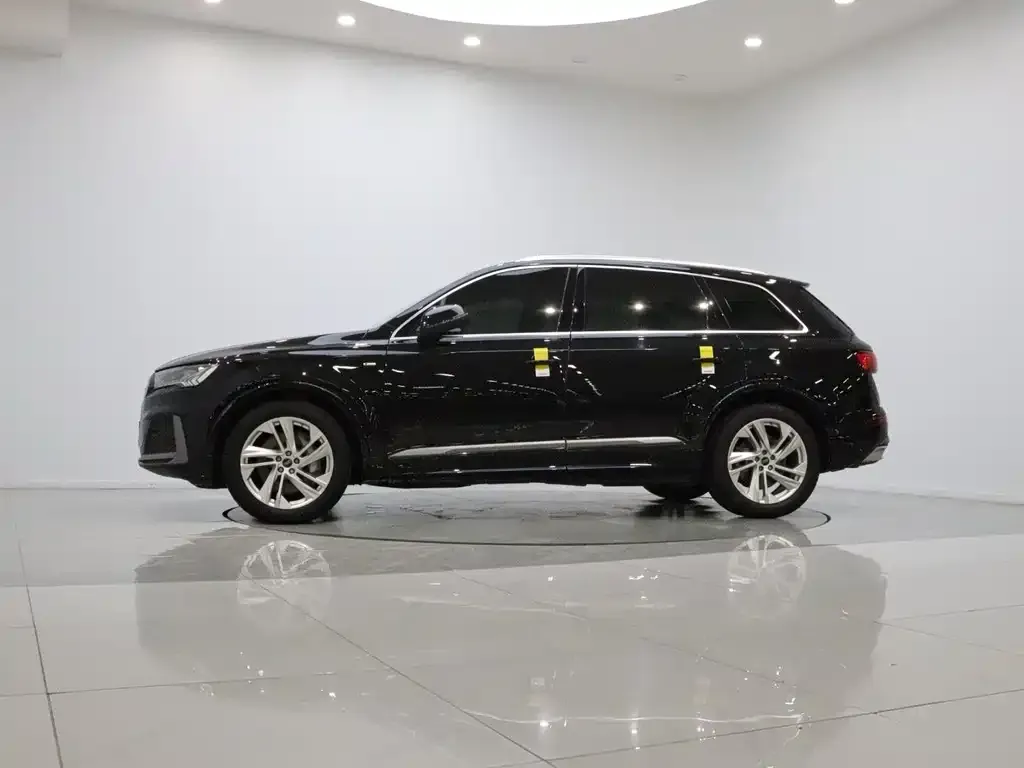 Audi Q7 — фото 4