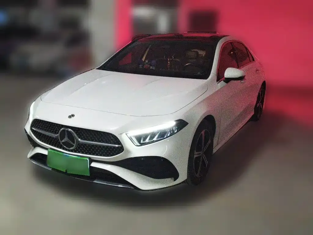 Mercedes-Benz A-Class — фото 1