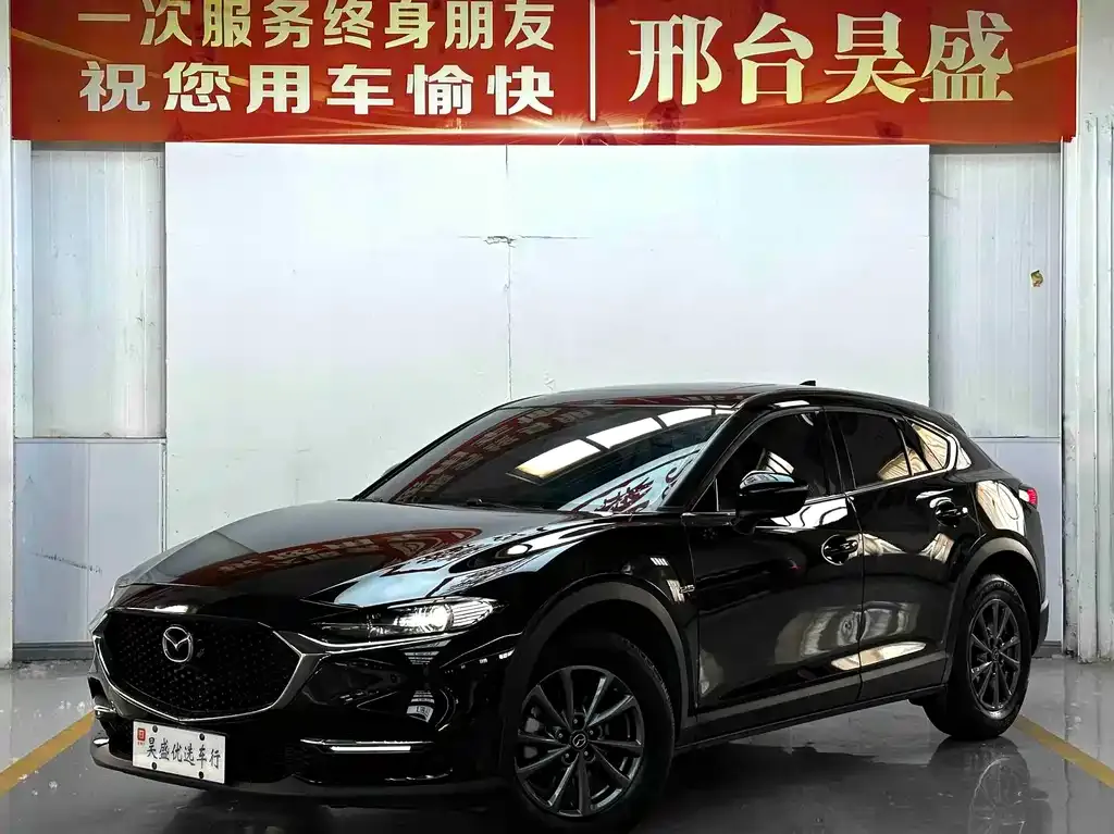 Mazda CX-4 — фото 1