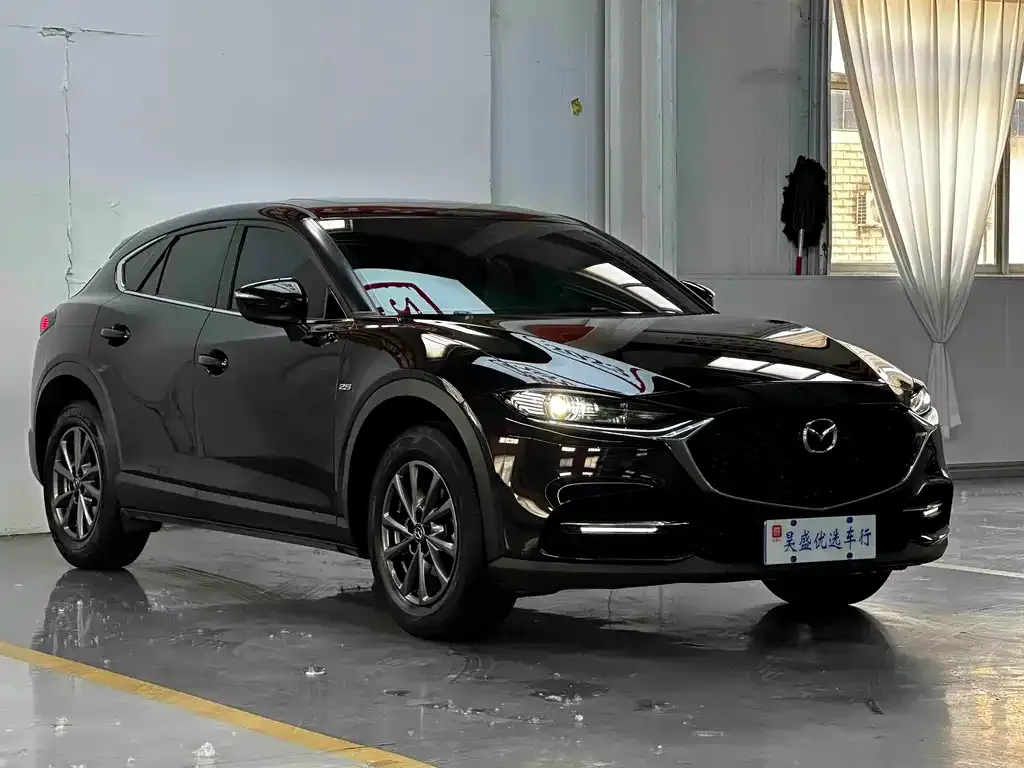 Mazda CX-4 — фото 6