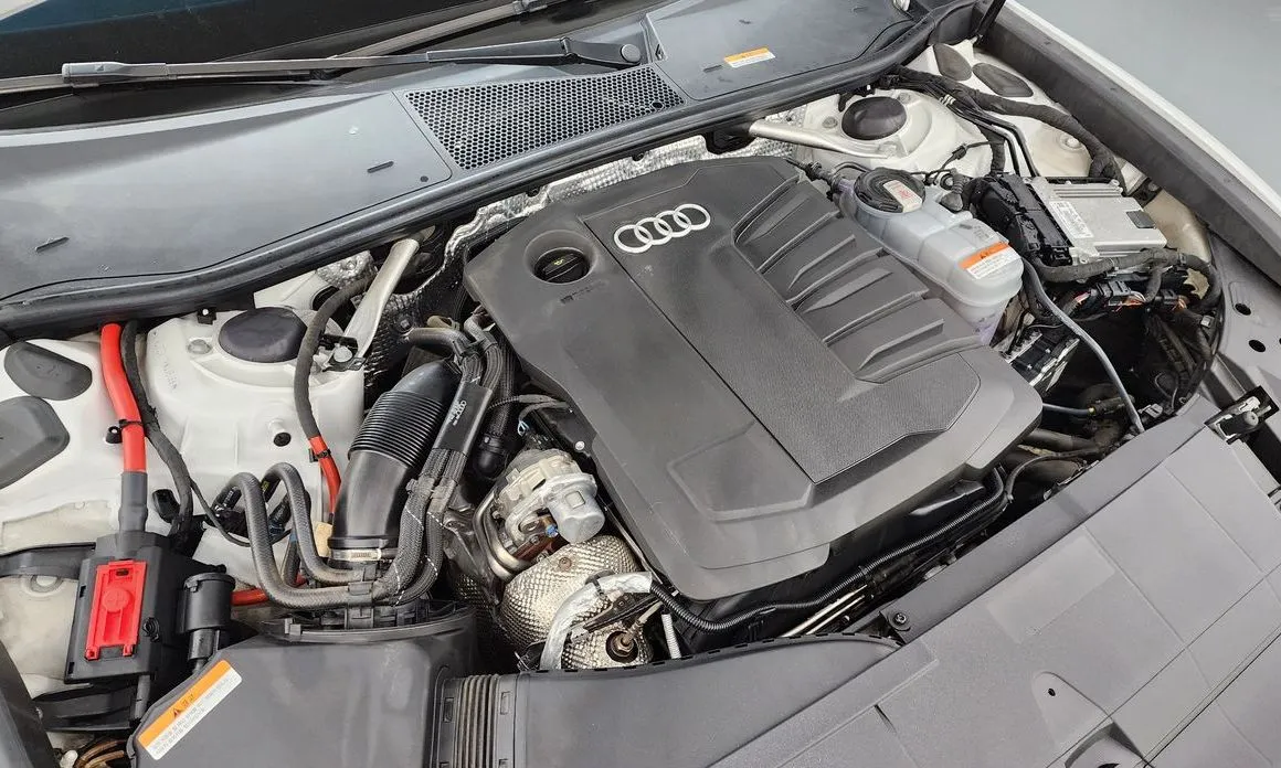 Audi A6 — фото 8