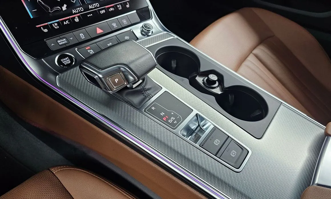 Audi A6 — фото 3