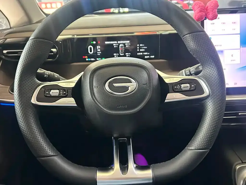 GAC Motor Trumpchi E8 — фото 5