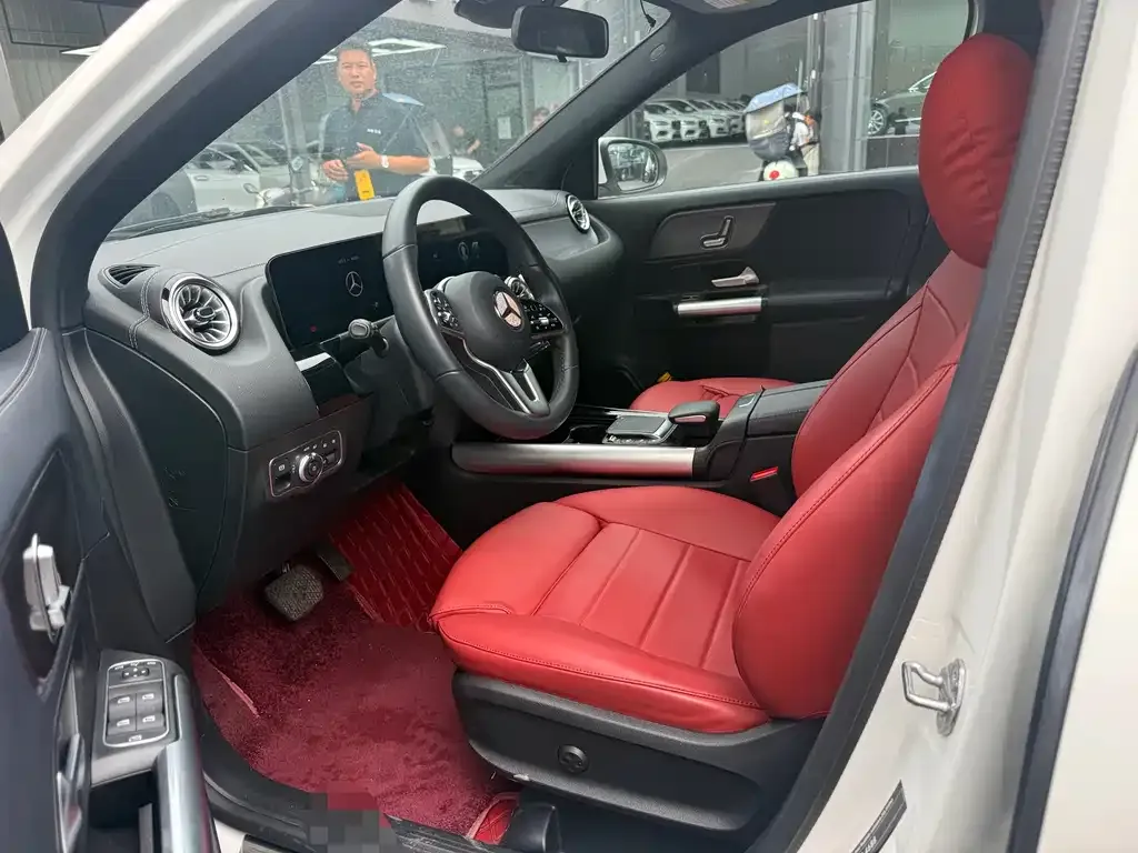 Mercedes-Benz GLA — фото 5