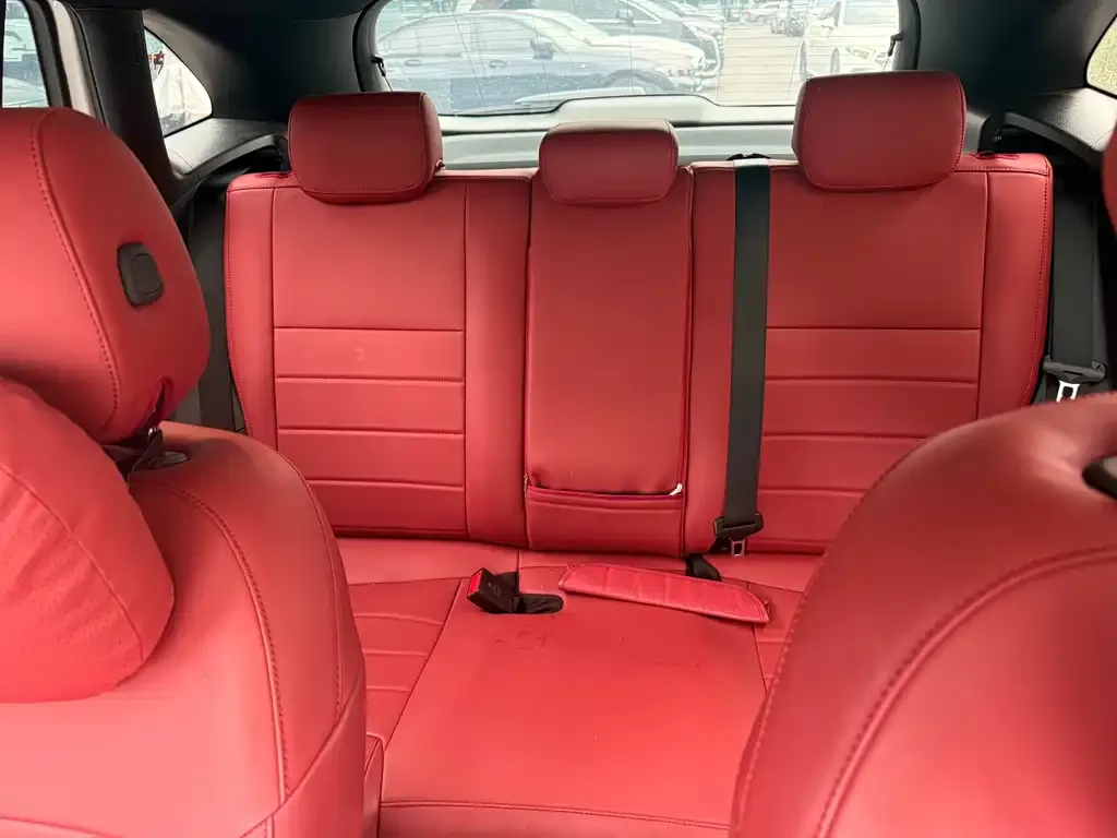 Mercedes-Benz GLA — фото 6