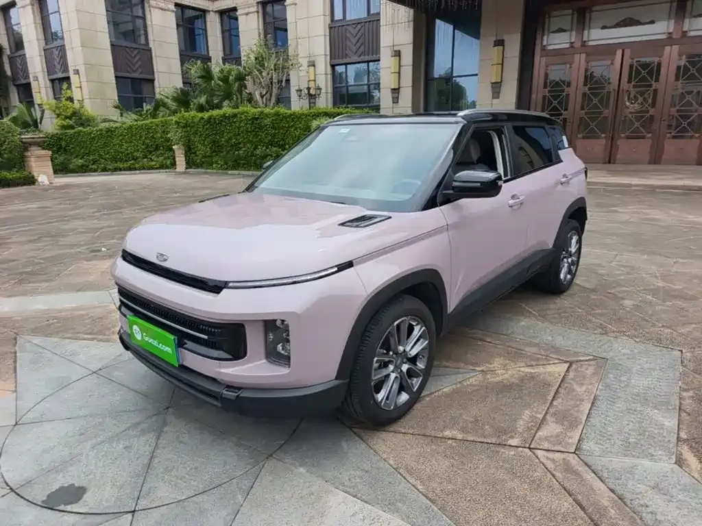 Geely Icon — фото 1