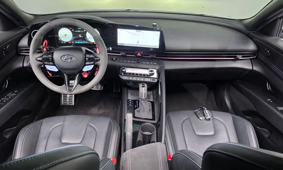 Hyundai AVANTE — фото 4