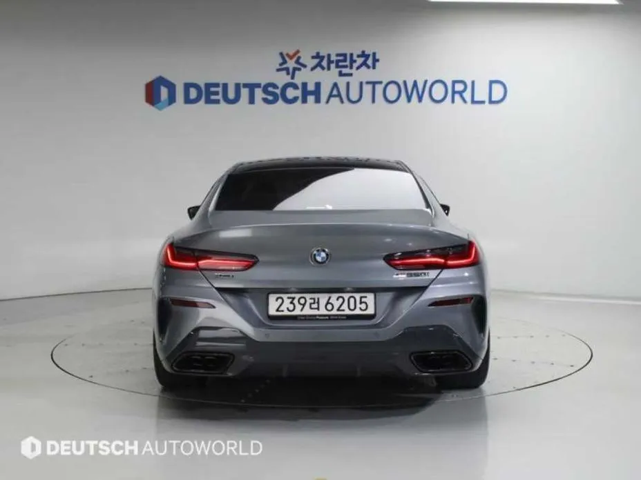 BMW 8-Series — фото 4