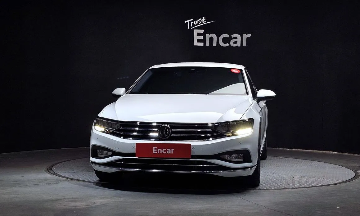 Volkswagen Passat — фото 10
