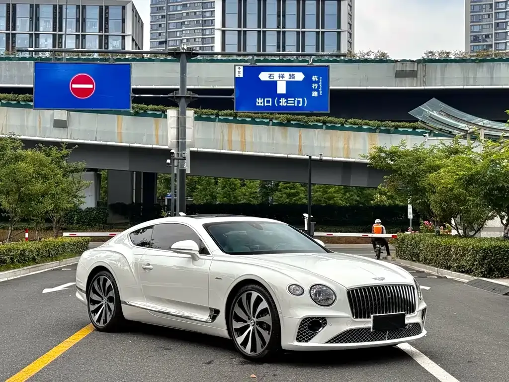 Bentley Continental — фото 9