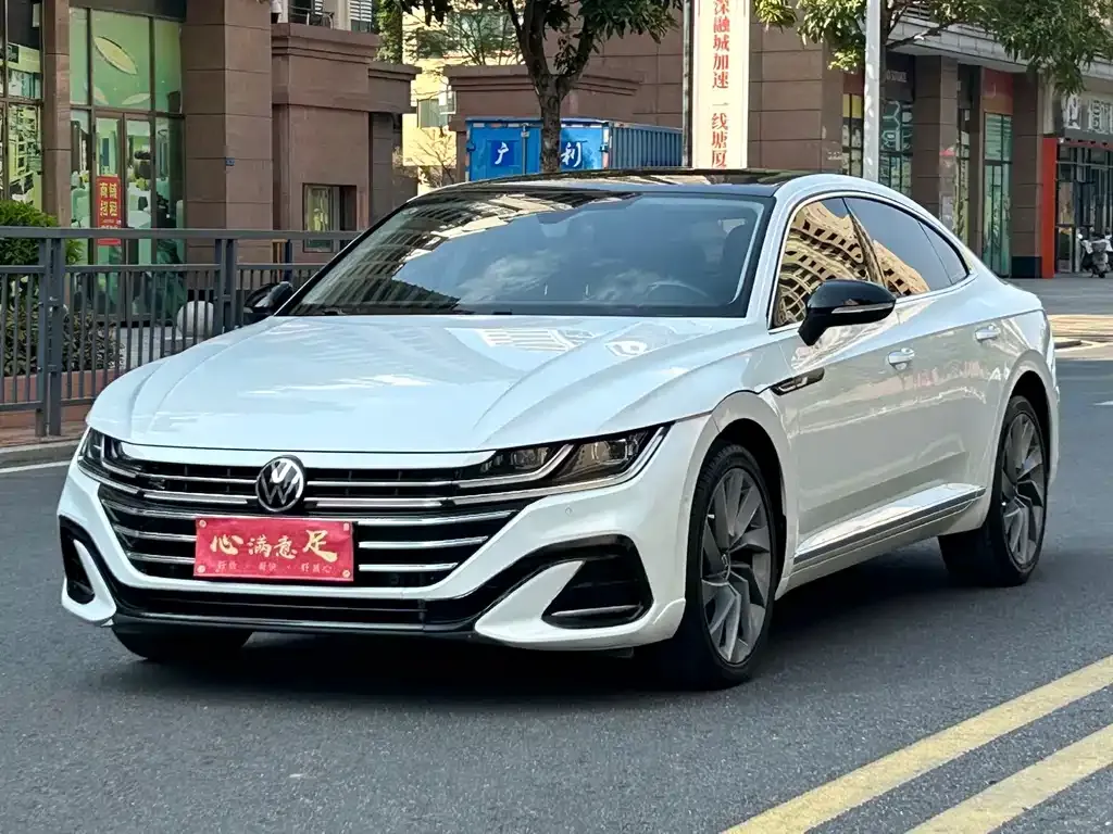 Volkswagen CC — фото 1