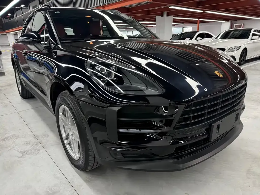 Porsche Macan — фото 9