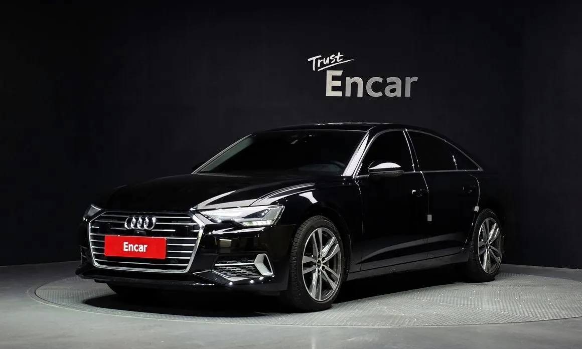 Audi A6 — фото 1
