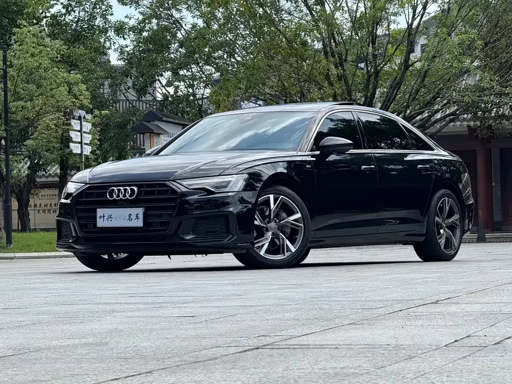 Audi A6L — фото 10