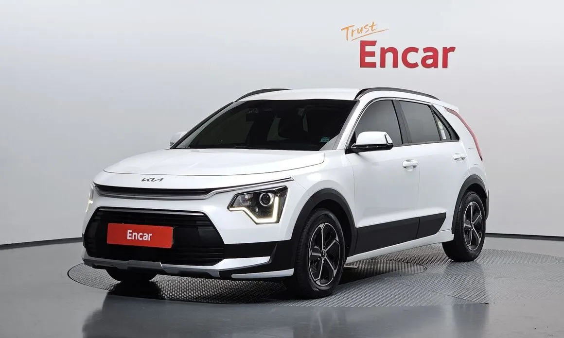 Kia Niro — фото 1