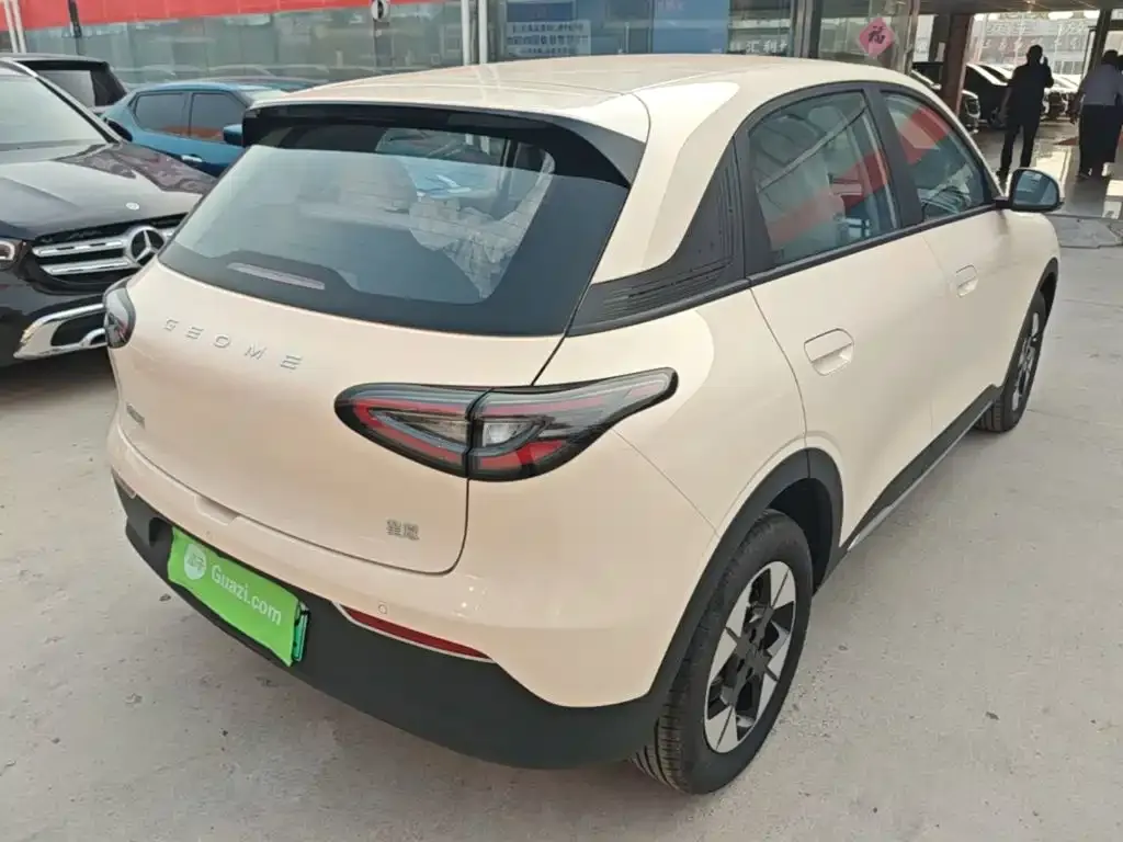 Geely Starburst — фото 9