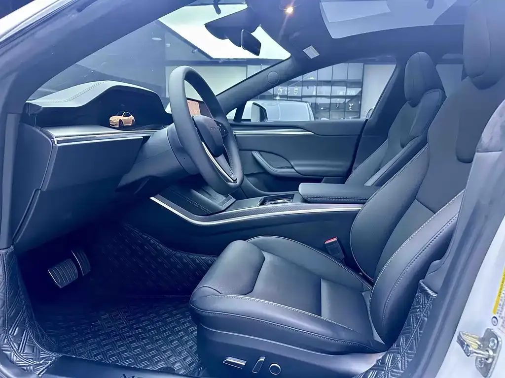 Tesla Model S — фото 9