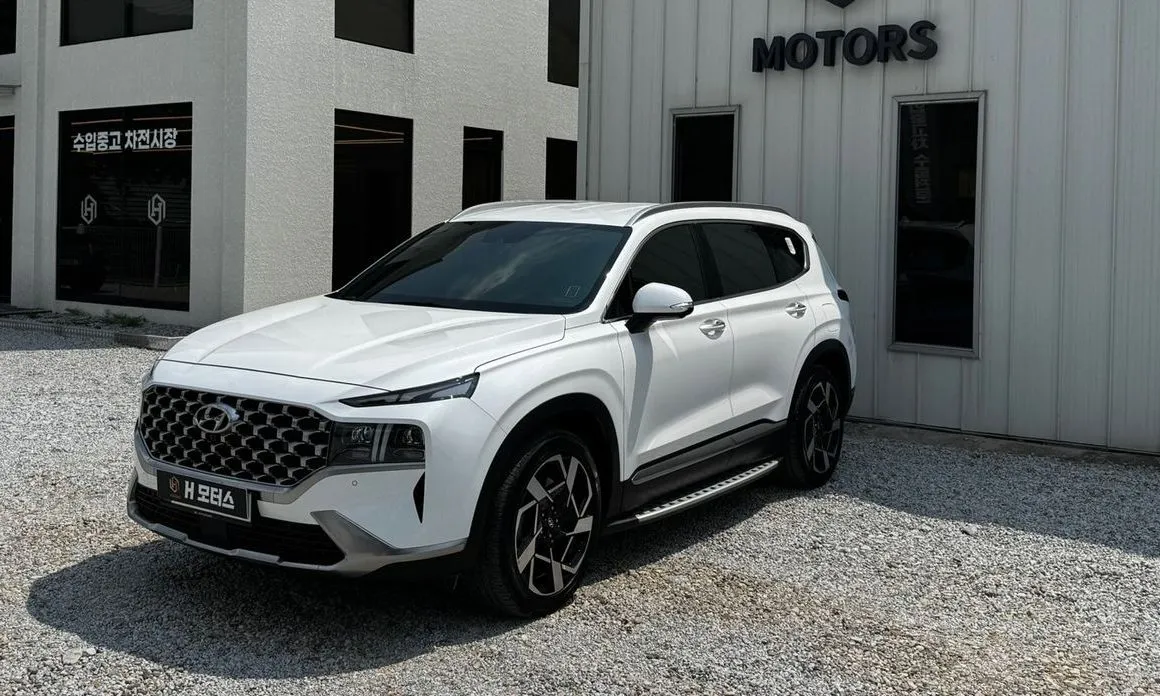 Hyundai Santafe — фото 1
