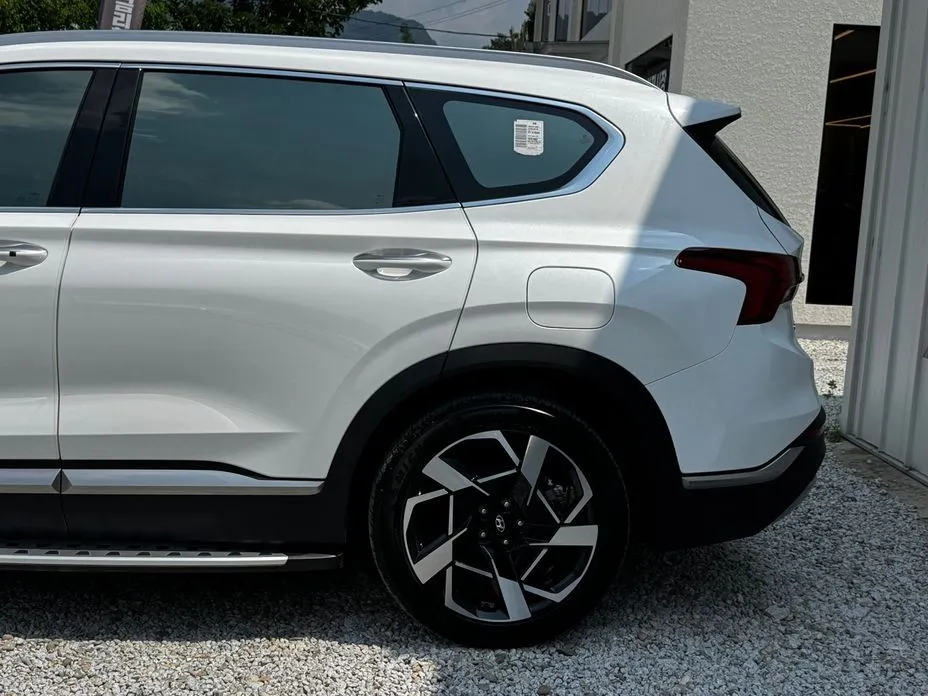 Hyundai Santafe — фото 5
