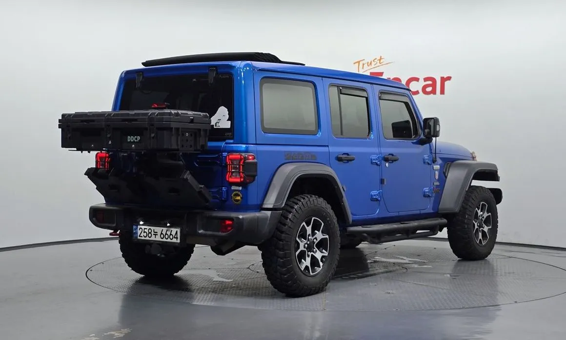 Jeep Wrangler — фото 3