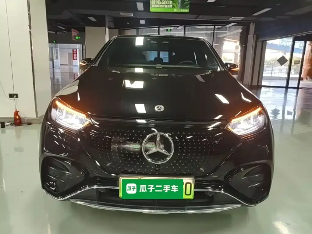 Mercedes-Benz EQE SUV — фото 4