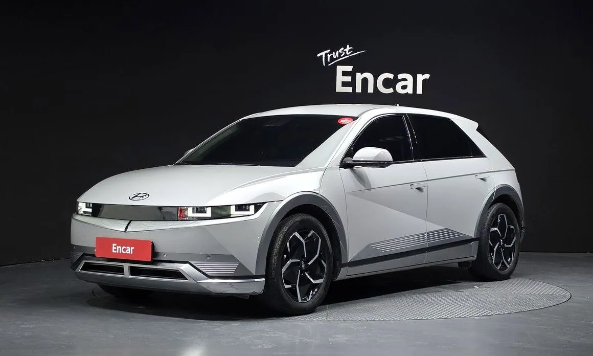 Hyundai Ioniq5 — фото 1