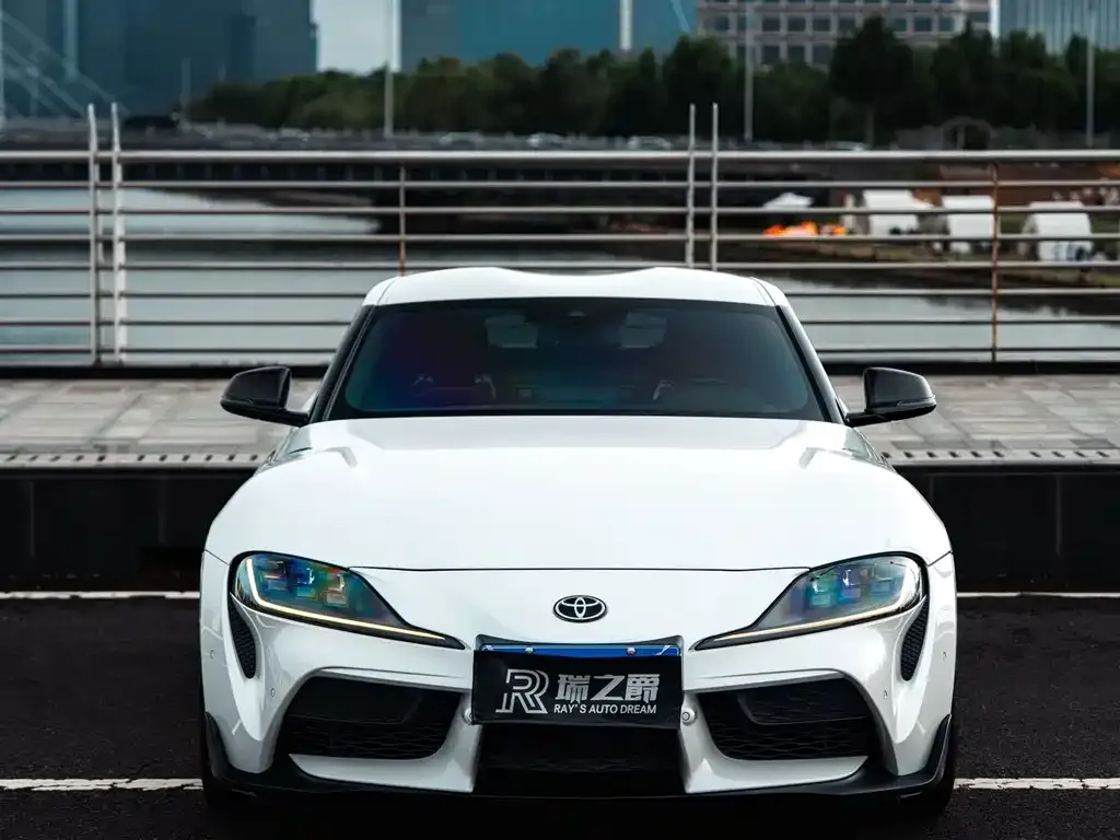 Toyota Supra — фото 6