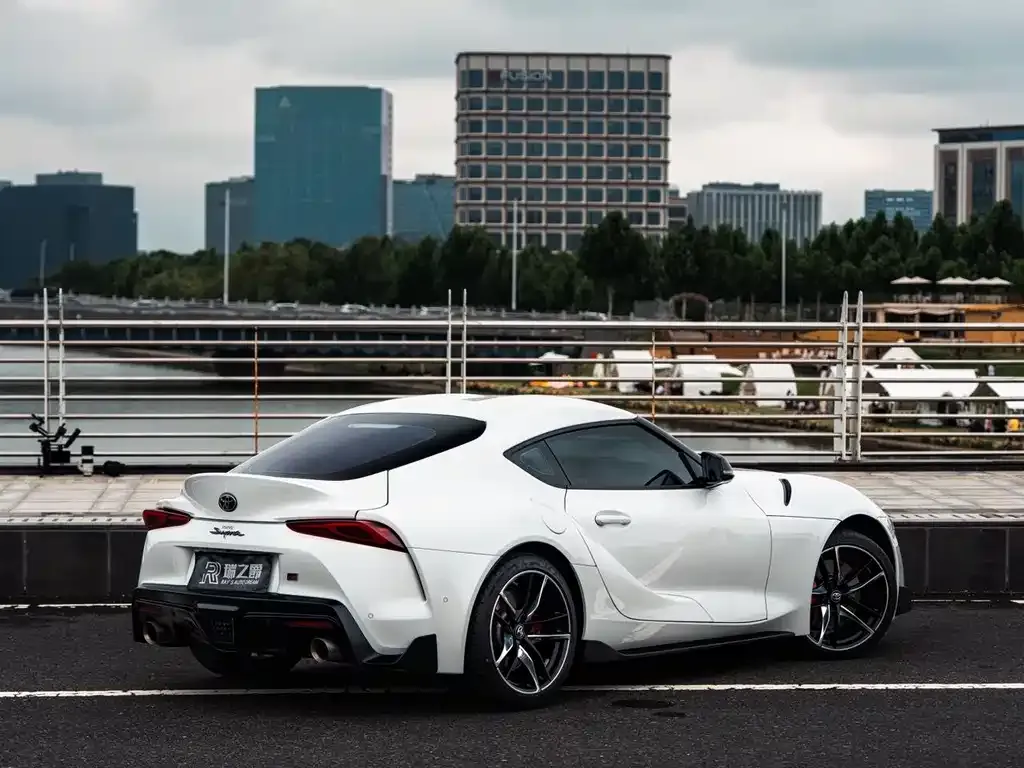 Toyota Supra — фото 5