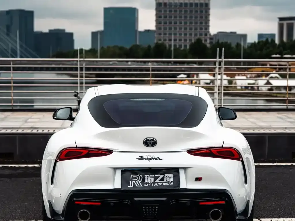 Toyota Supra — фото 3