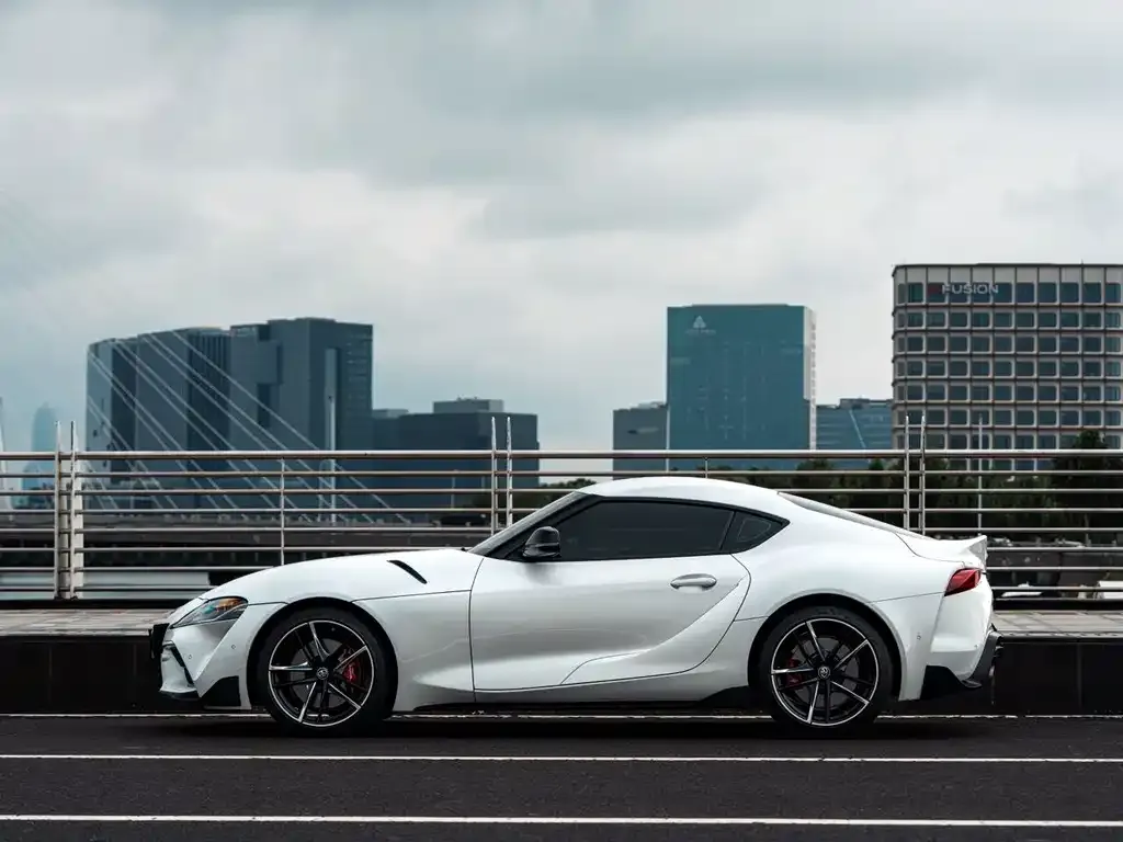 Toyota Supra — фото 8