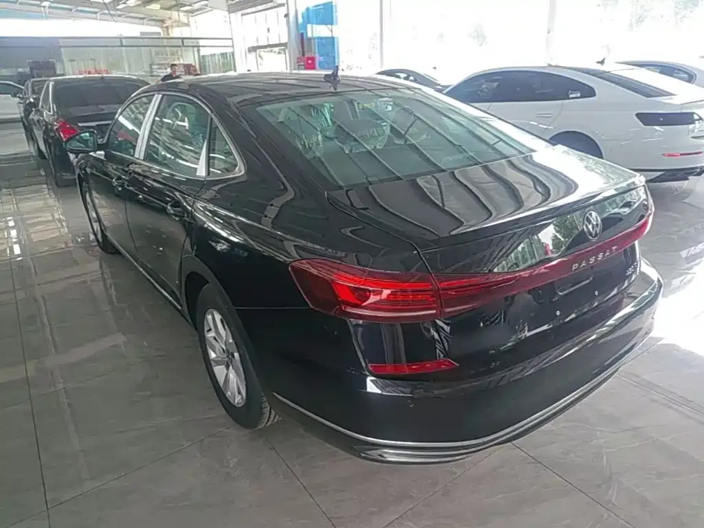 Volkswagen 帕萨特插电混动 — фото 2