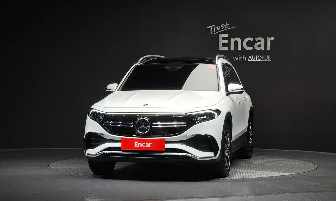 Mercedes-Benz EQB — фото 10