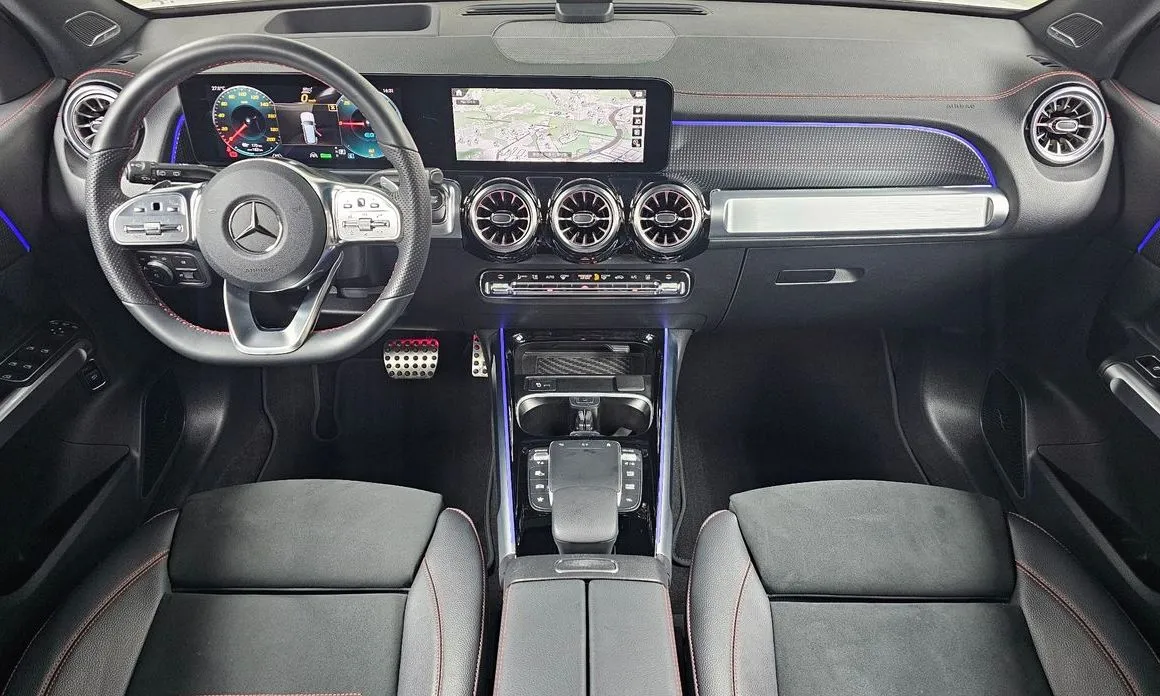 Mercedes-Benz EQB — фото 9