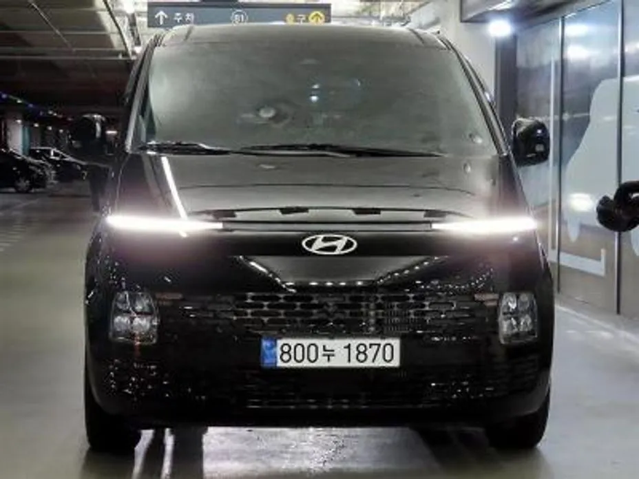 Hyundai Staria — фото 2