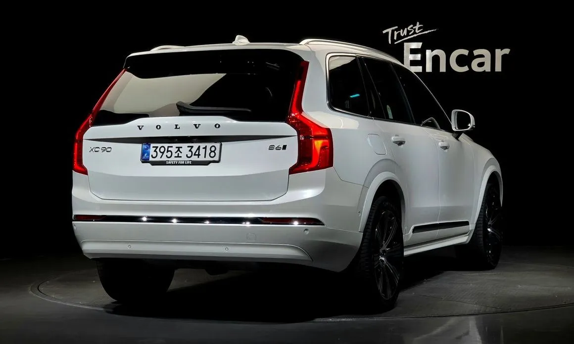 Volvo XC90 — фото 3