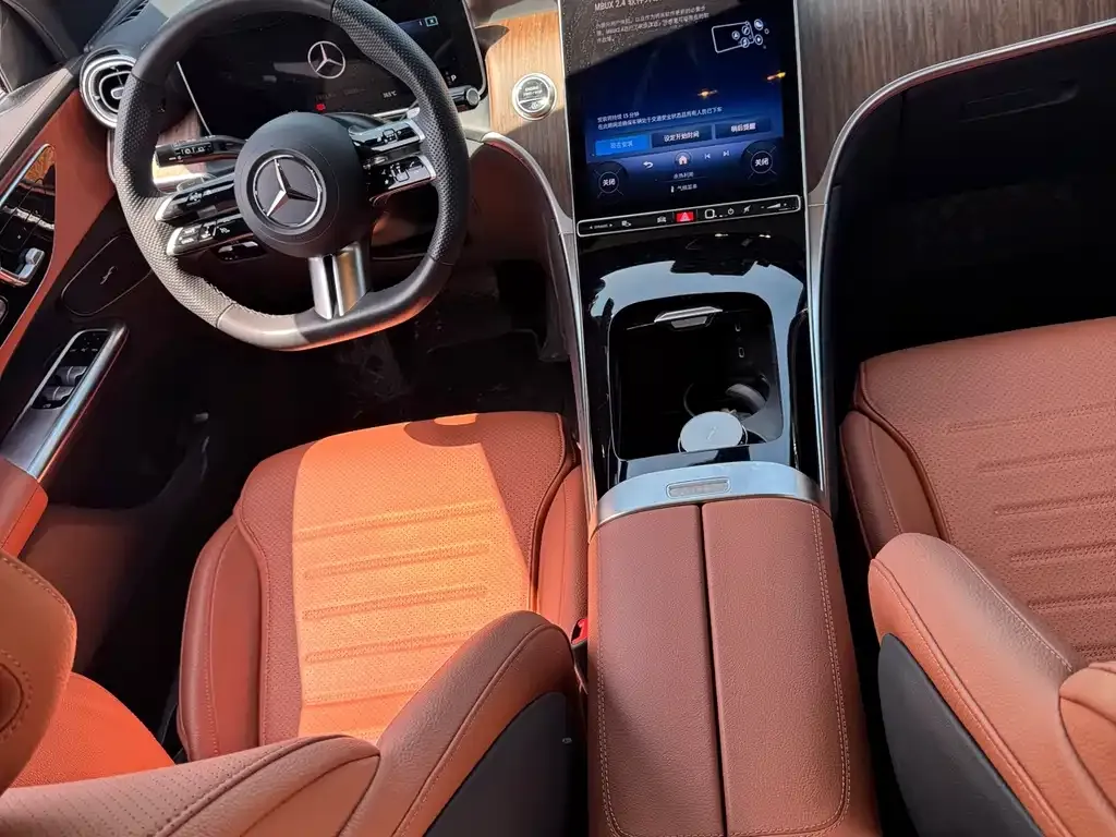Mercedes-Benz GLC — фото 4
